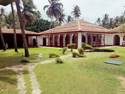 Genießen Sie die schmackhafte ayurvedische Kost im Restaurant der Lotus Villa, Sri Lanka