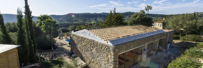 Der Yogaraum der Finca ist in einem extra Haus um Ruhe mit sich selbst zu finden