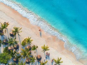 Unendlich weiße Strände auf Sansibar