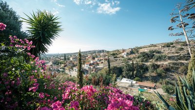 Genießen Sie die schöne Aussicht von den Cyprus Villages aus Genießen Sie die schöne Aussicht von den Cyprus Villages aus