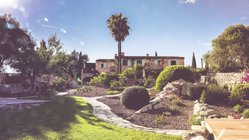 yoga-reisen-spanien-mallorca-finca-son-mola-vell-anlage Die Finca Son Mola Vell auf Mallorca - ein Ort zum Wohlfühlen