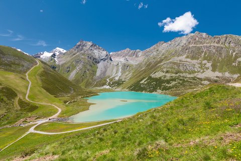 Ein Ausflug zum Rifflsee lohnt sich zu jeder Jahreszeit