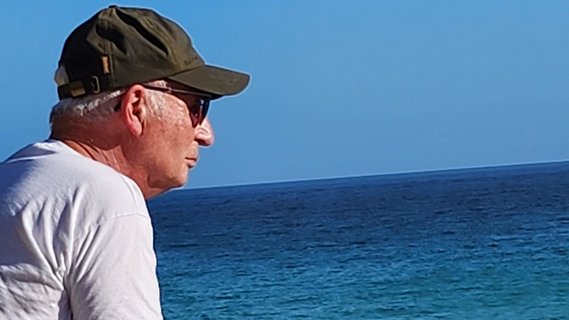 Genießen Sie den Ausblick auf das weite Meer