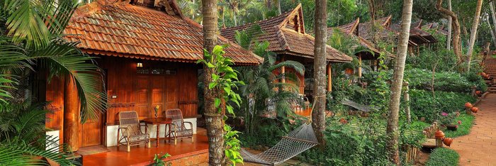 Traditionelle Häuser erwarten Sie im Somatheeram Ayurveda Resort