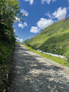 Wanderwege führen Sie durch das Pitztal