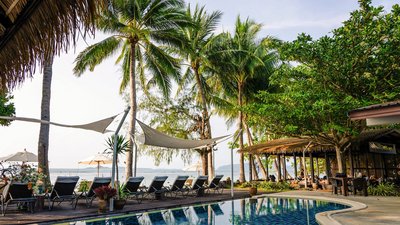 Ruhe finden unter Palmen im Samahita