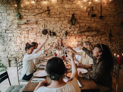 Mit Gleichgesinnten den Tag ausklingen lassen