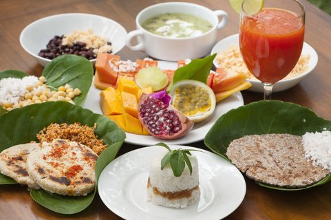 Im Surya Lanka warten speziell auf Ihren Dosha Typ abgestimmte ayurvedische Gerichte auf Sie