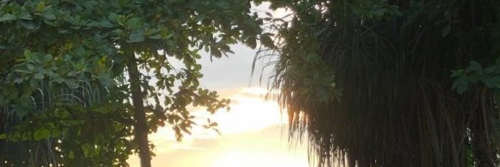 Traumhafte Sonnenuntergänge in Talalla