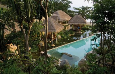 Amrita Cafe direkt am Pool