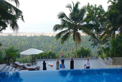 Bei den Yoga-Stunden lohnt es sich, einen Blick auf das Meer zu werfen