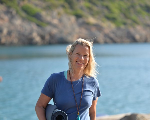 NEUE WEGE Yogalehrerin Kerstin Franke