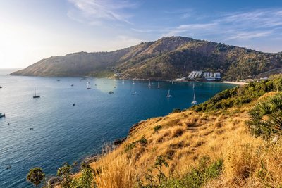 Traumhafte Buchten auf Phuket