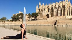 yoga-urlaub-spanien-balearen-mallorca-yoga-finca-son-mola-vell-landschaft-entspannung-meer Ein Besuch in der Stadt Palma de Mallorca darf bei Ihrem Yoga Urlaub natürlich auch nicht fehlen