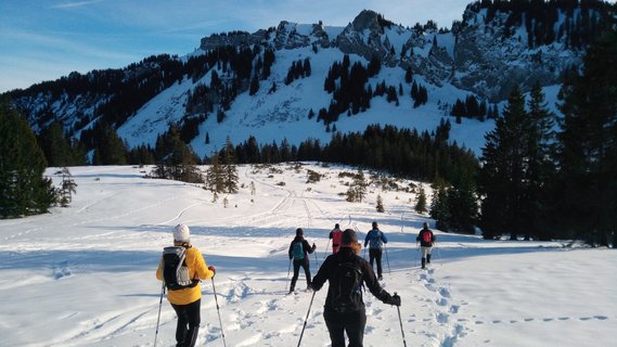 Skilanglauf in den Bergen von Allgäu