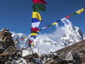Gebetsfahnen im Himalaya