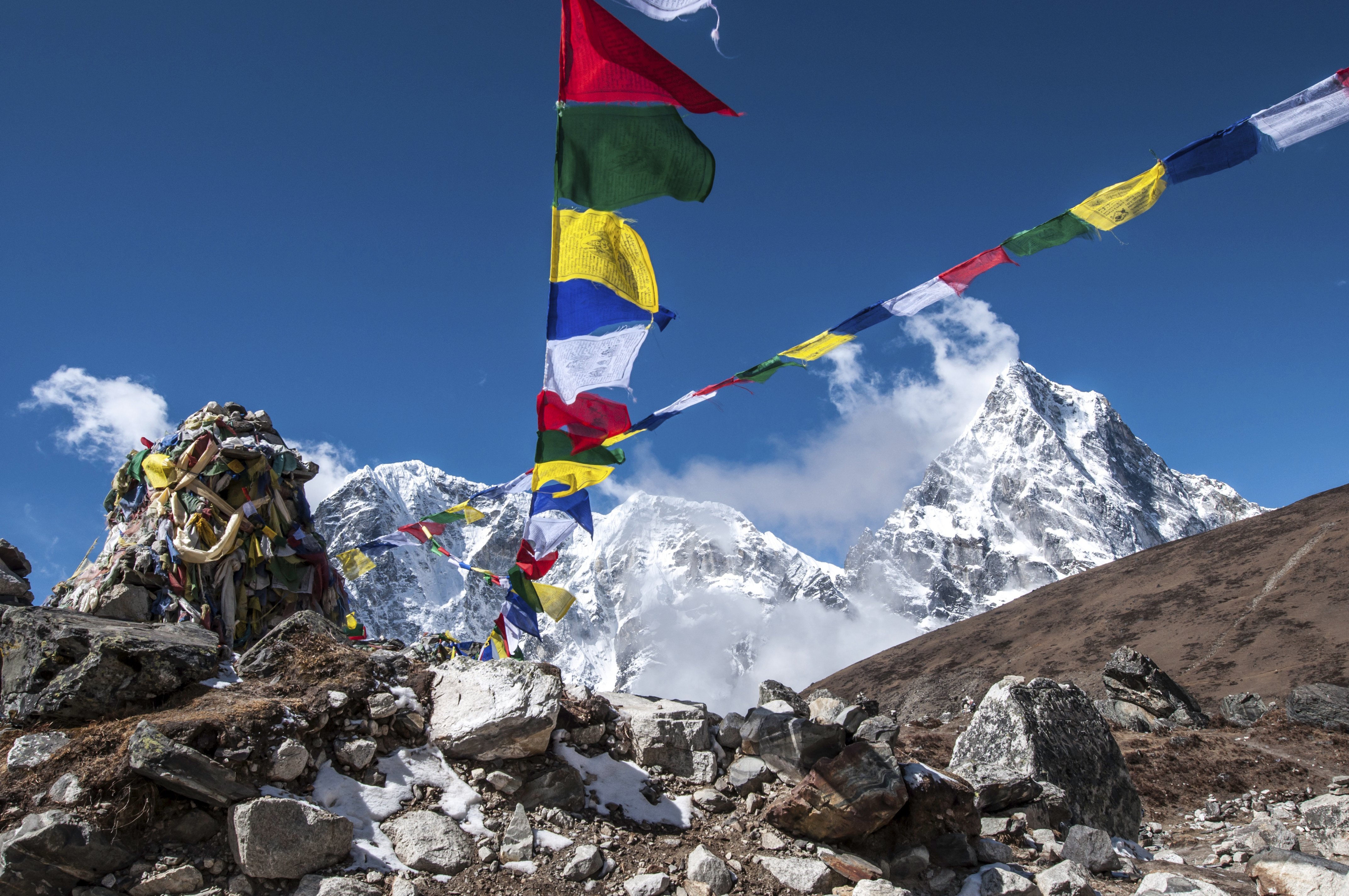 Gebetsfahnen im Himalaya