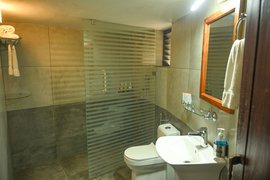 Badezimmer der Zimmerkategorie "Cottage"