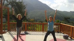 2014-03-29-08.59.43.jpg Yoga-Übungen auf der Terasse