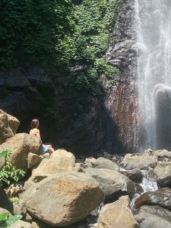 Ausflug zum Wasserfall auf Bali