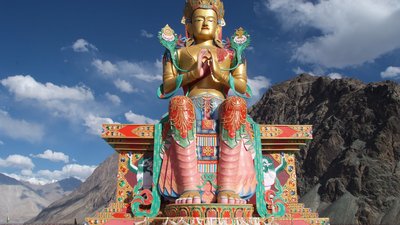 Der Nubra Diskit Buddha in Ladakh