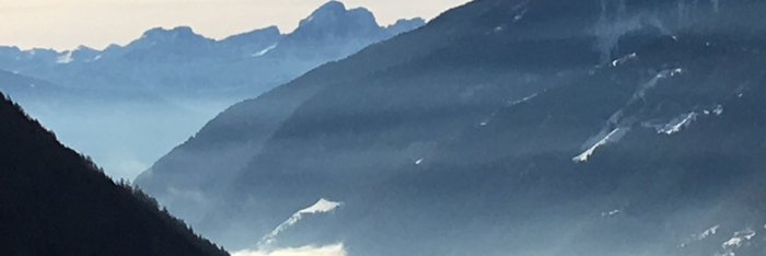 Die Schönheit der Berge in Sand in Taufers