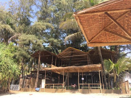 Die Chia Lounge direkt am Meer gelegen