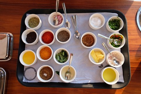 Ayurvedische Zutaten für das nächste schmackhafte Gericht