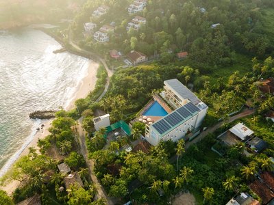 Das Ayurvie Weligama hat als Teil seiner Nachhaltigkeitsaktivitäten eine Solaranlage auf dem Dach installiert