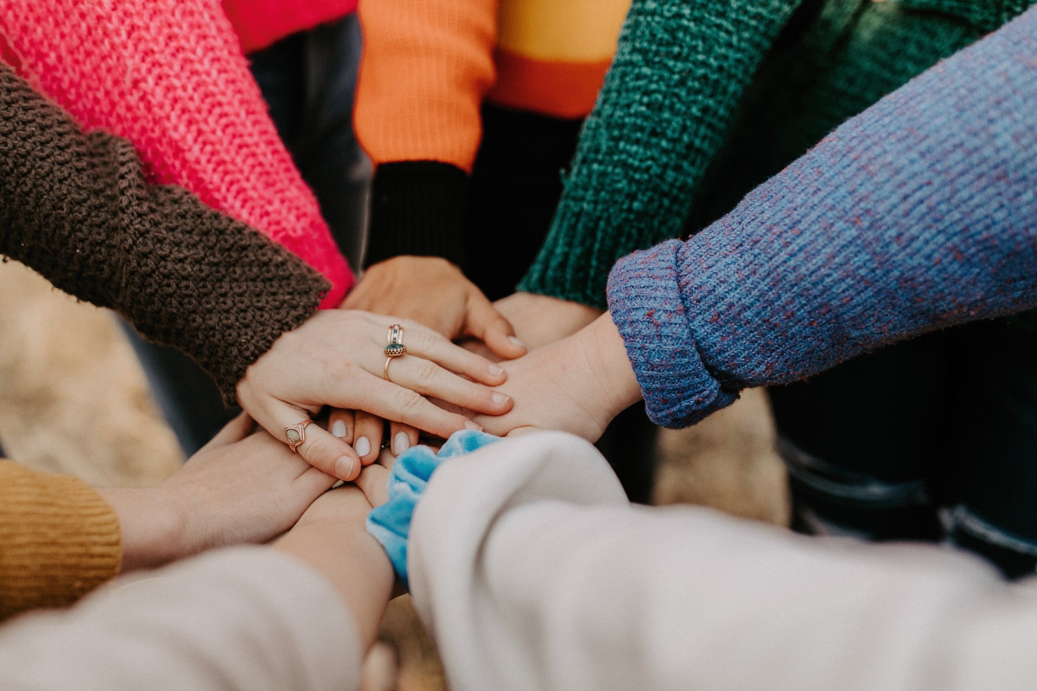 haende-freunde-freundschaft Gemeinsam sind wir stark