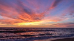 ayurveda-kuren-indien-kerala-nattika-beach-resort-farbenspiel-sonnenuntergang-strand Traumhafte Sonnenuntergänge am Strand. Welch ein Farbenspiel...