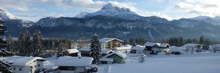 Das wunderschöne verschneite Tal 