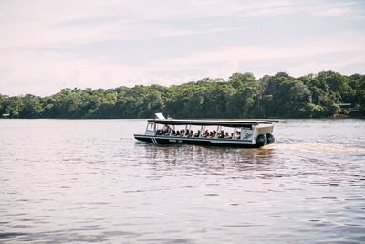 Eine Bootstour auf dem Tortuguero Kanal