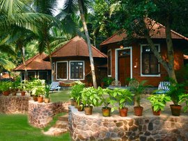 Die Cottages des Manaltheeram Ayurveda Beach Village laden zum Wohlfühlen ein
