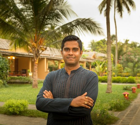 Ayurveda Arzt Dr. Vignesh vom Sitaram Ayurveda Resort