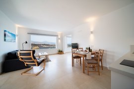 Schauen Sie vom Wohnzimmer des Studio Vaya Querida direkt in die Natur