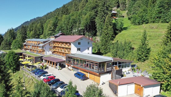 Blick auf das Bio Berghotel Ifenblick im Allgäu