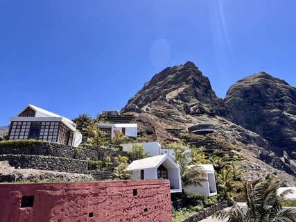 Die kleinen Unterkünfte des Mamiwata Eco Village