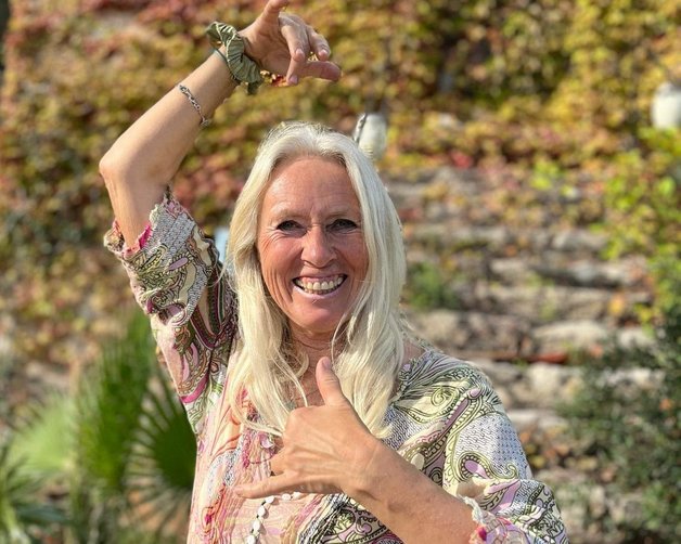 Yogalehrerin Dana Hulman Skocek Yogalehrerin Dana Hulman Skocek