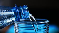csr-refillmybottle-wasserflasche-bottle-auffuellen Sauberes Trinkwasser auf Reisen auffüllen - Plastikmüll vermeiden