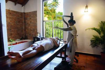Regenerierende Behandlungen während Ihrer Ayurveda Kur