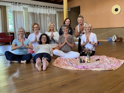 Yogis im Seinz