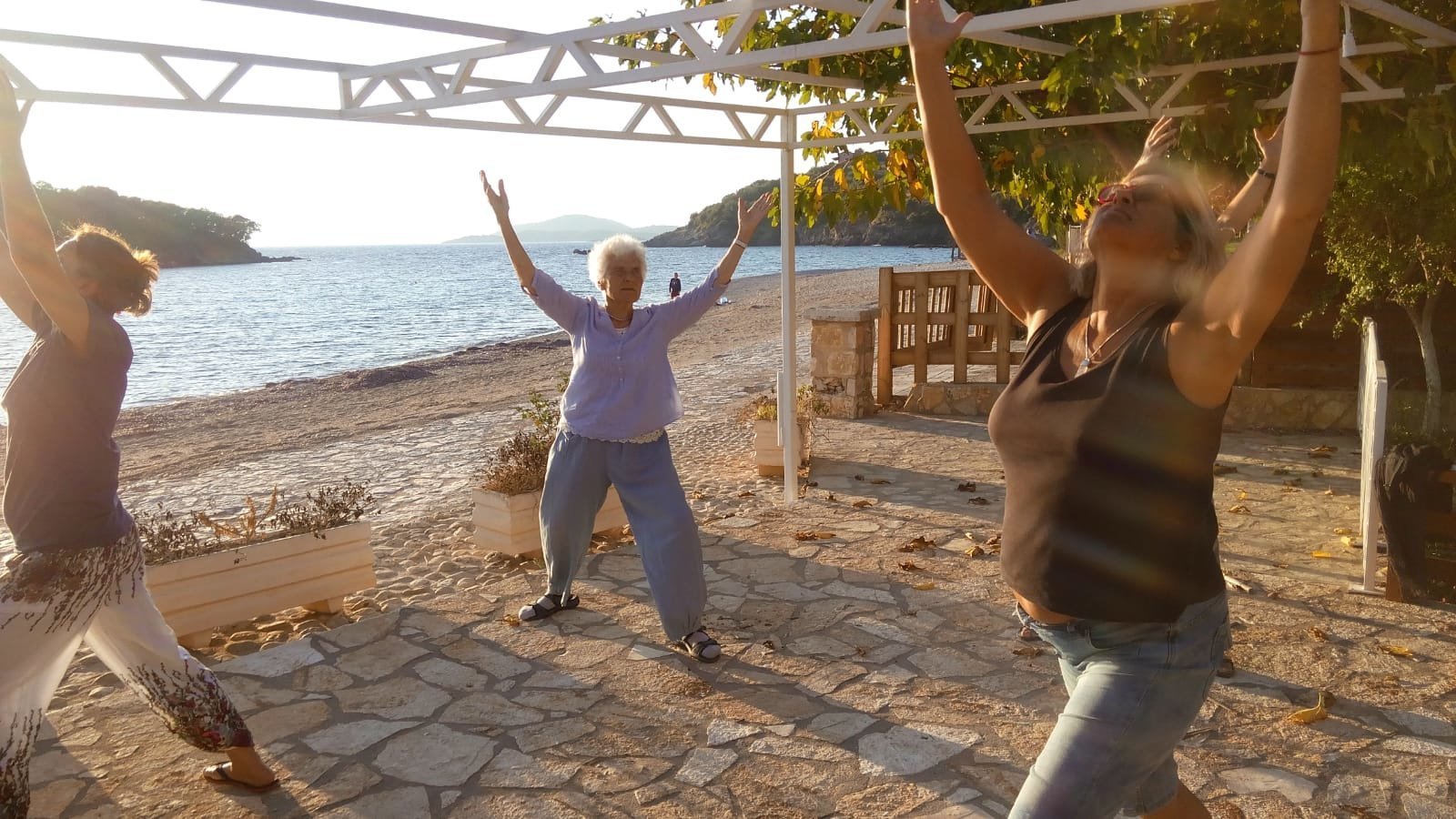 Sampada Yoga gemeinsam mit Ursula Lyon erleben 
