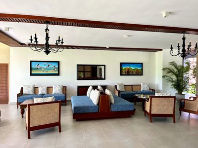 Der Empfangsbereich mit Rezeption