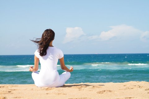 Einklang im Urlaub: Yoga an der Ostsee auf Rügen