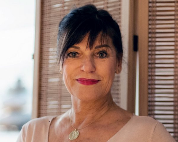 Christiane Wolff