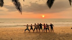 ayurveda-kur-indien-kerala-nattika-anlage-sonnenuntergang Traumhafte Sonnenuntergänge am Strand des Nattika Beach Resort