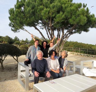 Die Gruppe hatte sichtlich viel Spaß bei ihrem Yoga Urlaub an die Algarve 