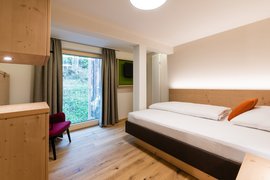 Die Zimmer sind zur Nord- oder Südseite ausgerichtet