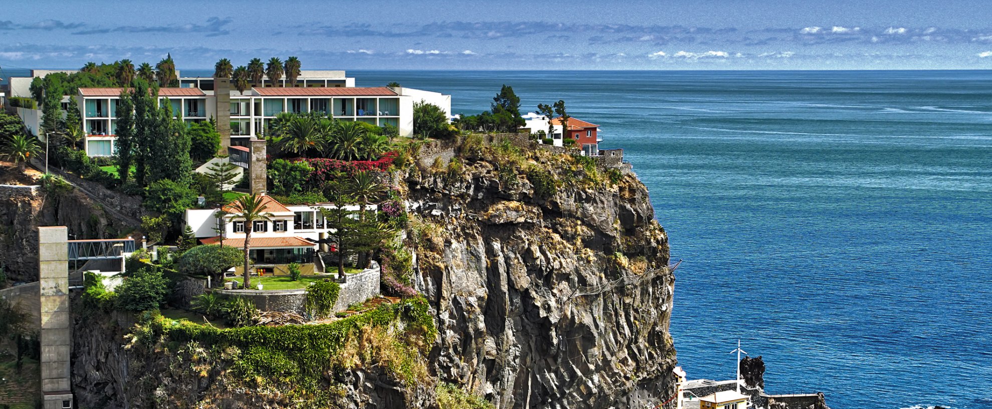Portugal Madeira Ponta do Sol Designhotel Design Hotel Estalagem Bucht Klippen Strand Meer